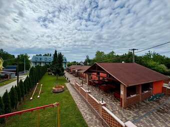 MAĎARSKO - MEZŐKÖVESD PENZIÓN S 11 APARTMÁNMI, TERASA, ALTÁ - 5