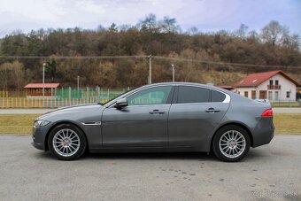 Jaguar XE 2.0 I4D Prestige AT, Nelakované - 5