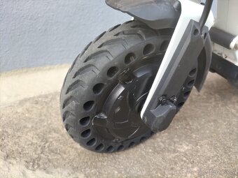 Predám odpruženú elektrokolobežku KUGOO S3 - 5