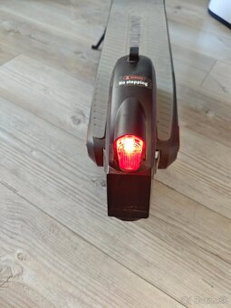 Elektrická kolobežka INMOTION - 5