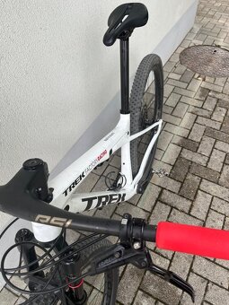 Trek Supercaliber 9.8 - 5