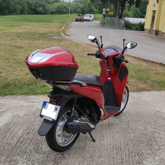Honda SH125AD - 5