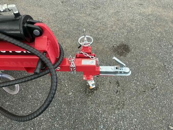 Štiepačka dreva 50T - 5