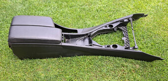 Predam stredovy panel na BMW radu 3 E90 E91 - 5