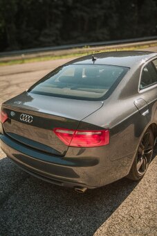 NEPOJAZDNÉ Audi A5 2.7 TDI - 5