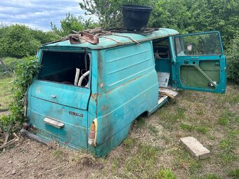 Škoda 1203 karoséria - 5