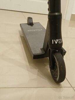 Streetová freestyle kolobežka - 5