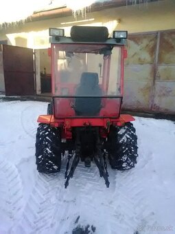 Malotraktor Antonio Carraro - otočne pracovisko - 5