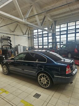 Vw passat 3bg b5.5 4.0 w8 - 5