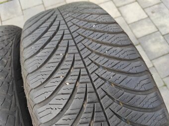 Celoročné pneu 185/60R15 Goodyear 4ks - 5