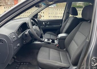 Kia Sorento 2.5CRDi 4x4 AUTOMAT TAŽNÉ ALU nafta automat - 5