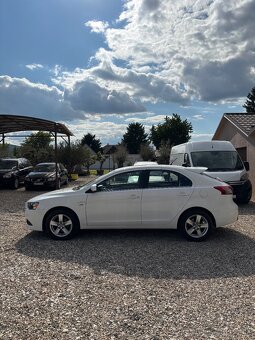 Mitsubishi Lancer 1,5 - 5