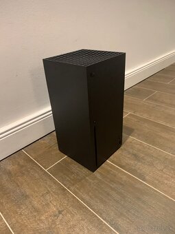 Xbox Series X - 5