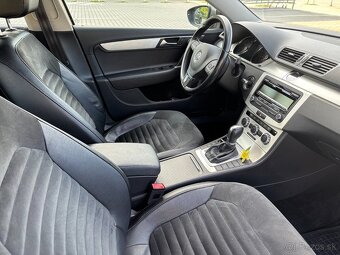 VW Passat Variant B7 1.4 TSI EcoFuel HIGHLINE - 5