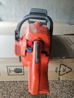 Motorova pila Husqvarna - 5