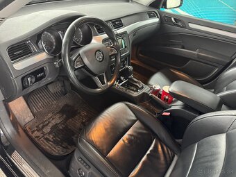 Škoda Superb Combi 2.0 TDI CR 4x4 DSG - 5