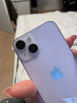 iPhone 14 128 GB - fialový - 5