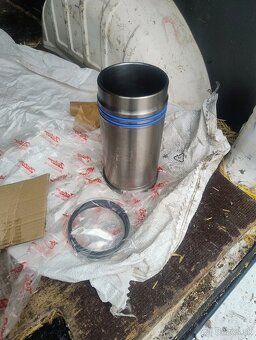 Predám Zetor stp ŠPZ 7211 - 5