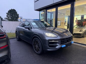 Porsche Cayenne - 5