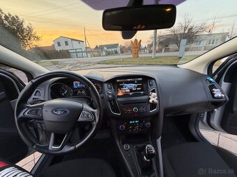 Ford Focus 1.5 TDCi 77 kW - 5
