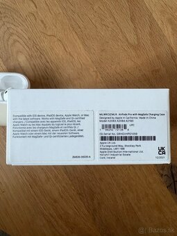 Apple AirPods Pro - 5