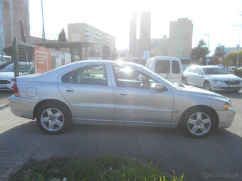 Volvo S60 2.4D Summum A/T - AJ NA SPLÁTKY OD 37,50E - 5