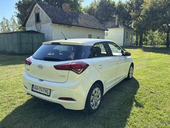Hyundai i20 1.2i 16V Classic len s 73000 km - 5