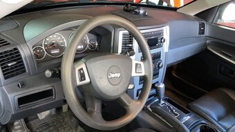 Jeep WK 3.7+Lpg - 5