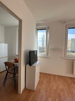 Kiadó egyszobás lakás - 5