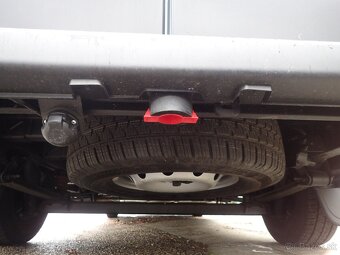 Zánovná vestavba obytné auto karavan L4H3 pre 4 osoby - 5