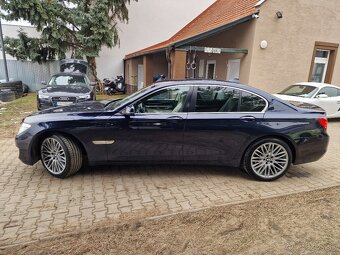 BMW 740i 320k A/T8 (benzín) - 5