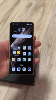 Honor Magic V5 - akoby Huawei so vsetkymi google sluzbami - 5