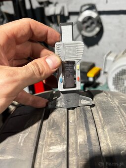 225/45 R17 - letné pneumatiky 5,3mm dezén - 5