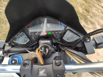 Honda CB1000r - 5