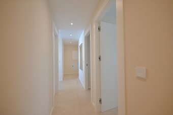 Nádherný 3 izbový apartmán v Sitio de Calahonda - 5