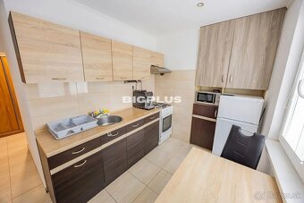 Na predaj 2-izbový byt s balkónom – výborná lokalita Prievid - 5