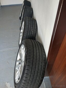 5x112 R18 VW Passat 235/45 R18 - 5