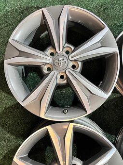 5x114,3 R17 Toyota C-HR - originál alu disky + senzor - TOP - 5