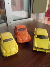 Staré hračky - maďarské autíčka - 5