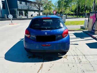  Znížená cena Peugeot 208 , 1560cm3 , 2015 - 5