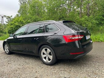 Škoda Superb DSG 1.6 TDi 88kW - 5