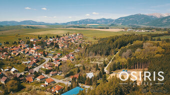 Ponuka na predaj stavebného pozemku 930m2 v obci Jamník s vý - 5