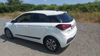 Hyundai i20 1.2i COOL 2019 - 5