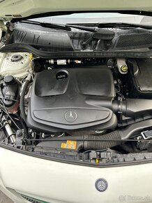Mercedes-Benz A 160 benzín,automat - 5