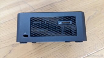 Intel mini PC (BOXNUC8i5BEH2) - 5