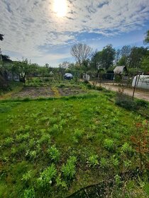 Predaj skolaudovanej záhradnej chatky na 4á pozemku-Malacky - 5