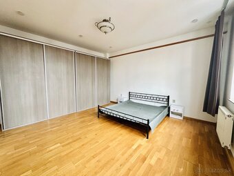 Prenájom priestranného 2-izbového bytu v centre Žiliny. - 5