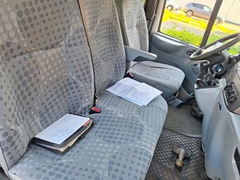 FORD TRANSIT 2,2 DIESEL 9 MIESTNY ROK 2012 - 5