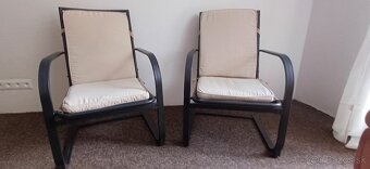 Pohodlné kovové kreslá s podsedákmi na terasu,balkón - 5