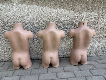 plastové figuríny - torzá tiel mužské a detské - 5